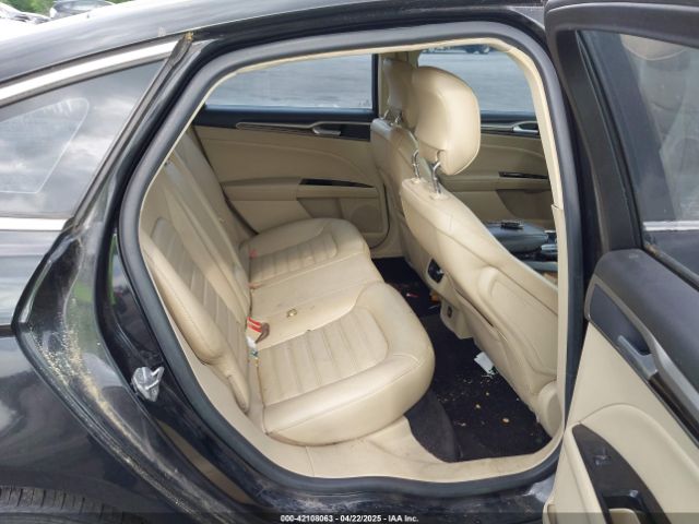 3FA6P0HD5ER182028 Ford FUSION SE