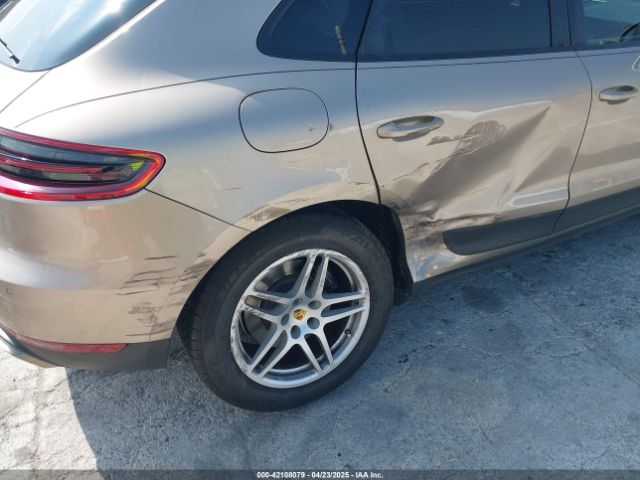 2018 PORSCHE MACAN WP1AA2A55JLB04330 Photo 5