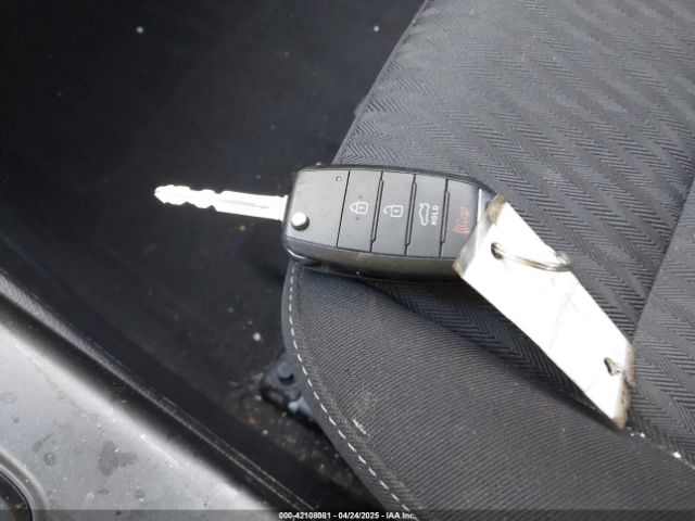 KNAFK4A65G5470047 KIA FORTE LX