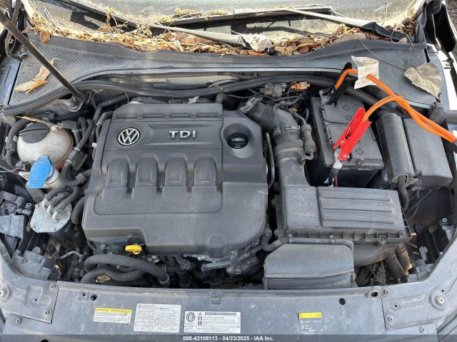 1VWBV7A38FC025826 Volkswagen Passat 2.0l Tdi Se