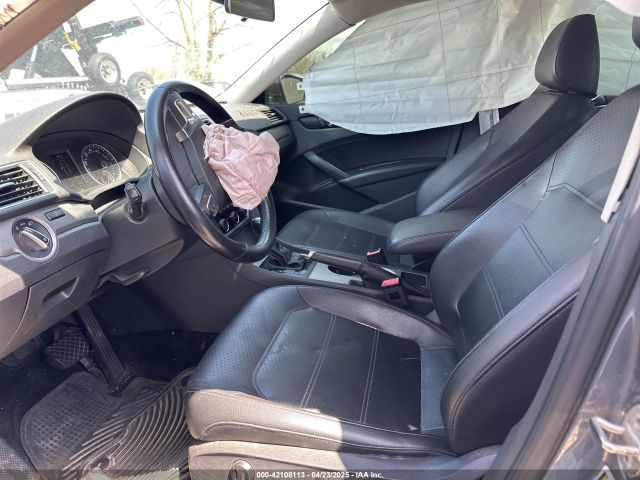 1VWBV7A38FC025826 Volkswagen Passat 2.0l Tdi Se