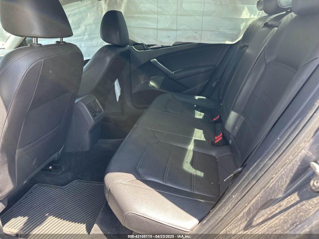 1VWBV7A38FC025826 Volkswagen Passat 2.0l Tdi Se