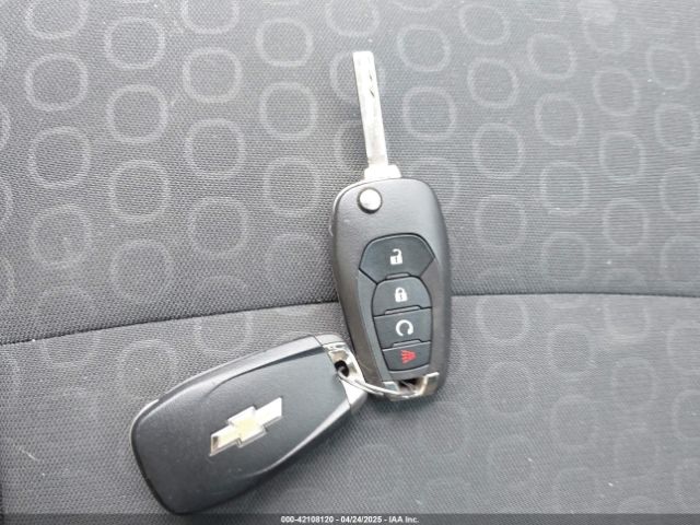 KL7CJKSB3LB345534 Chevrolet Trax Fwd Ls