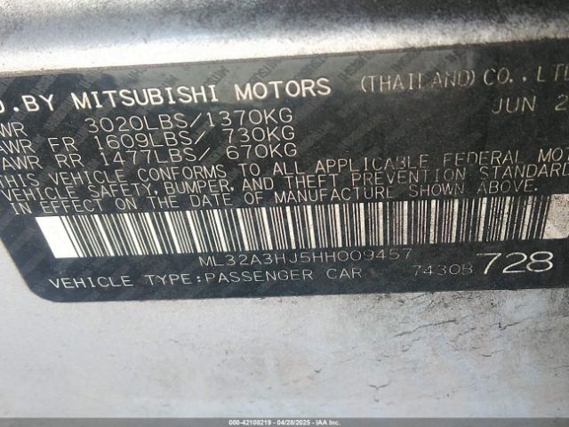 2017 MITSUBISHI MIRAGE ML32A3HJ5HH009457 Photo 8