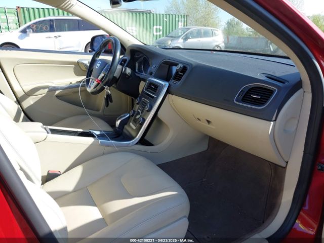 YV1612TB3F1309765 Volvo S60 T5 Premier