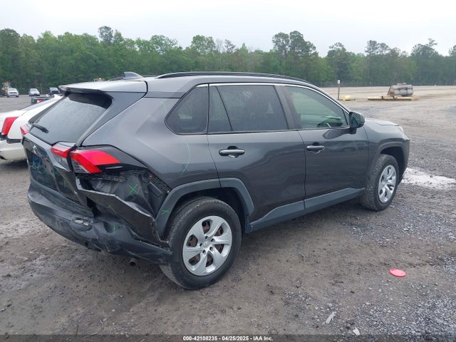 JTMH1RFV5KJ007238 Toyota RAV4 LE