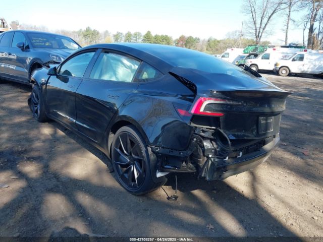 2024 TESLA MODEL 3 5YJ3E1ET0RF880929 Photo 2