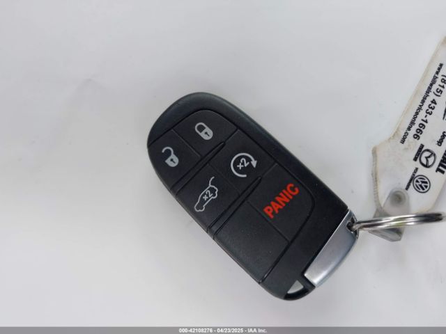 1C4RJFBG8JC459598 Jeep Grand Cherokee Limited 4x4