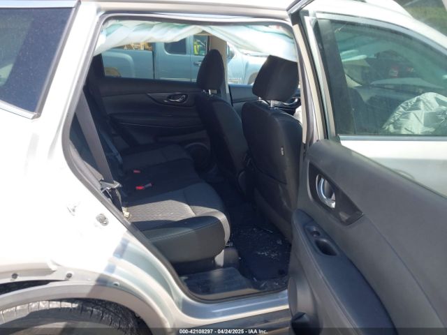 KNMAT2MV2KP558732 Nissan ROGUE SV