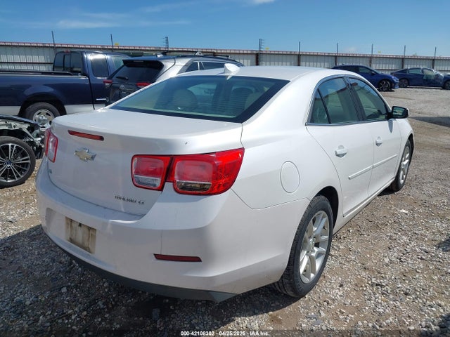 Chevrolet MALIBU 1LT 2015 1G11C5SL1FF294104 Image 4
