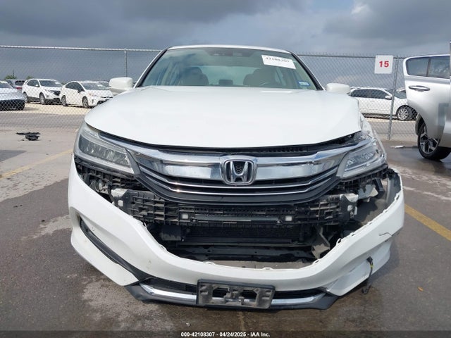 1HGCR3F97GA029298 Honda Accord Touring