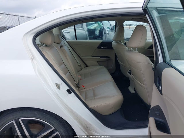 1HGCR3F97GA029298 Honda Accord Touring