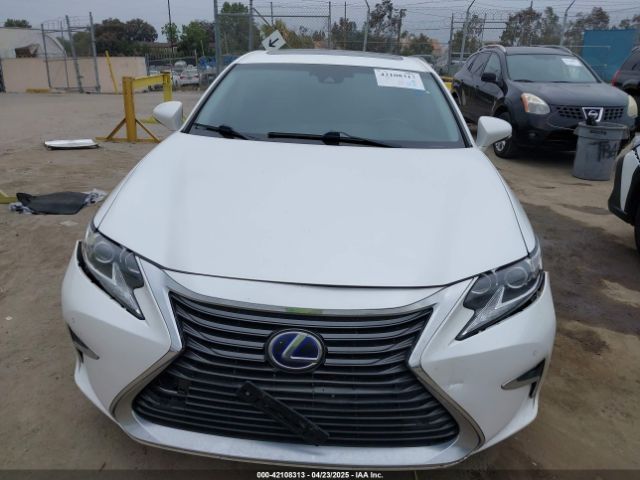 JTHBW1GG1H2147281 Lexus ES 300H