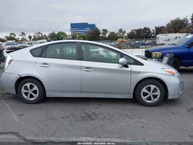 JTDKN3DU1E0384757 Toyota Prius Three