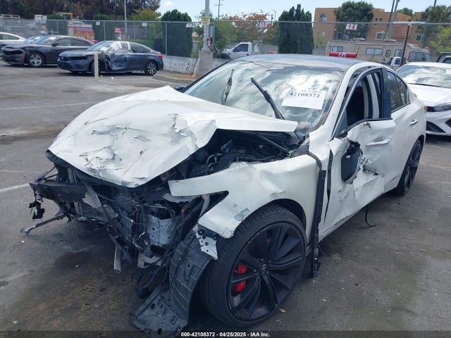 JN1BV7AP5EM677112 Infiniti Q50 Premium