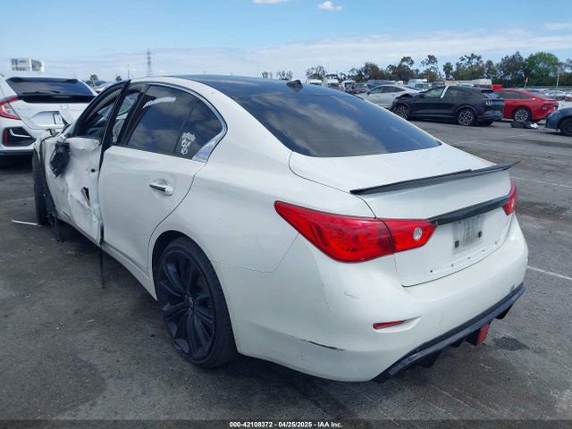 JN1BV7AP5EM677112 Infiniti Q50 Premium
