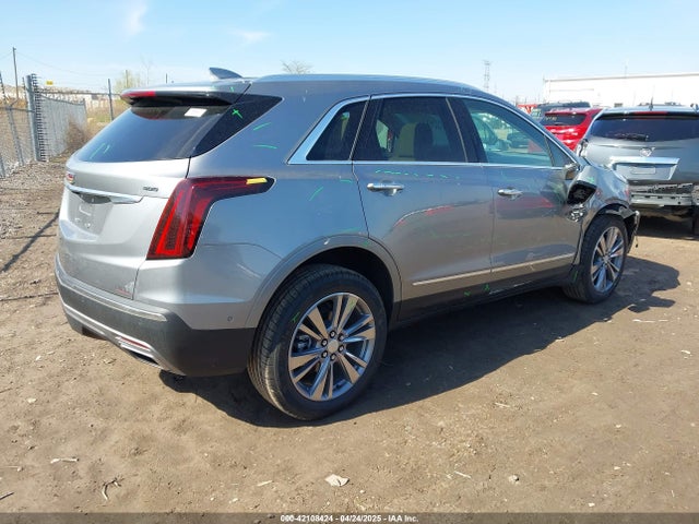 2025 CADILLAC XT5 1GYKNDRS7SZ128931 Photo 3