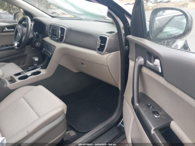 KNDPM3ACXJ7388053 KIA Sportage Lx