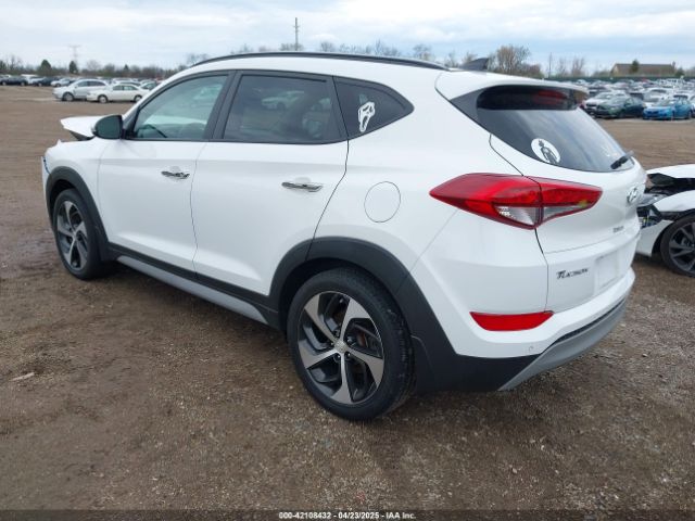 2018 HYUNDAI TUCSON KM8J3CA26JU804144 Photo 2