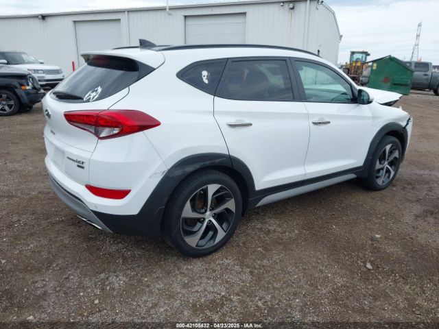 2018 HYUNDAI TUCSON KM8J3CA26JU804144 Photo 3