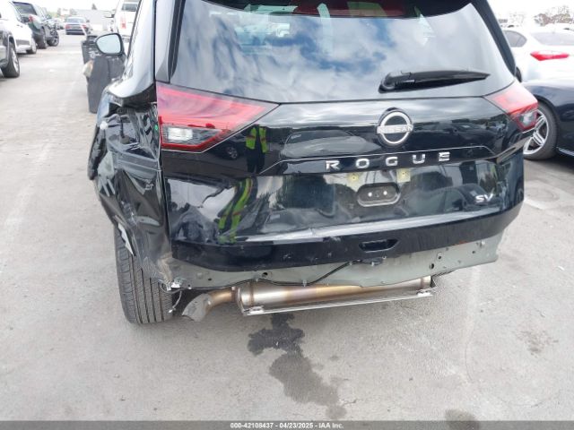 JN8BT3BA5PW417908 Nissan Rogue Sv Fwd