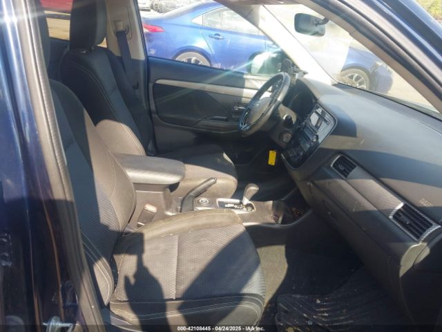 JA4AZ3A3XGZ021507 Mitsubishi Outlander Es