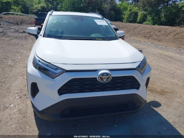 2T3P1RFV6PC362960 Toyota Rav4 Xle