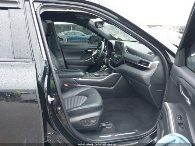 2024 TOYOTA HIGHLANDER 5TDKDRBH3RS537184 Photo 4