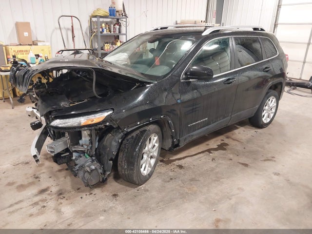 1C4PJLCS5EW103106 Jeep Cherokee