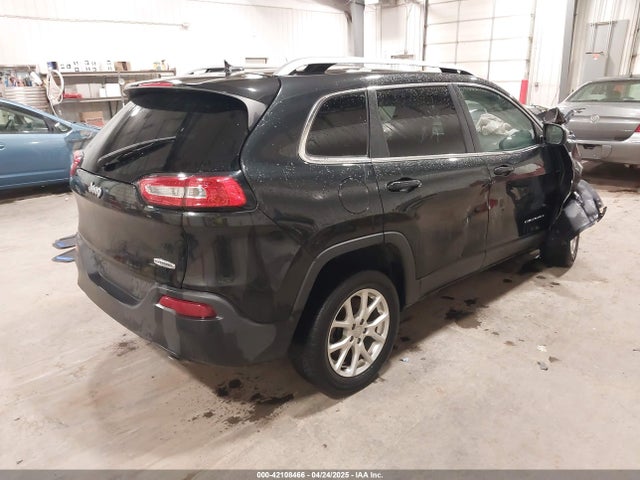 1C4PJLCS5EW103106 Jeep Cherokee