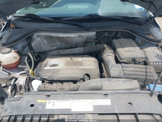 WVGAV7AX2HK043695 Volkswagen Tiguan 2.0t/2.0t S