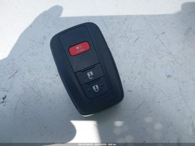 NMTKHMBX4NR141627 Toyota C-HR XLE