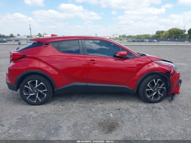NMTKHMBX4NR141627 Toyota C-HR XLE