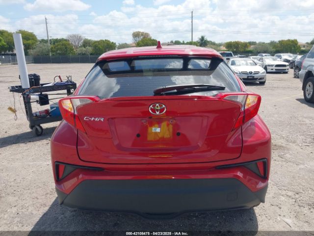 NMTKHMBX4NR141627 Toyota C-HR XLE
