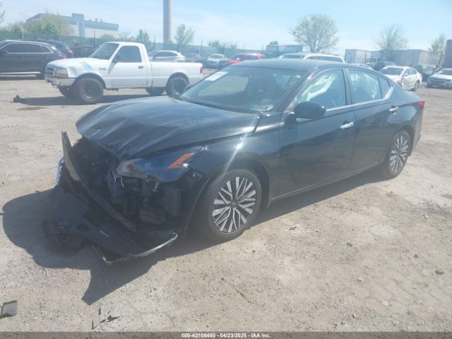 1N4BL4DV7PN404915 Nissan Altima Sv Fwd