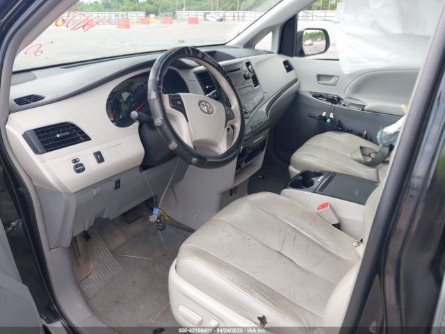 5TDKK3DC1ES506563 Toyota Sienna Le V6 8 Passenger
