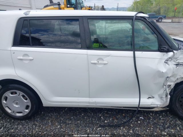 JTLZE4FE8EJ054316 Scion XB