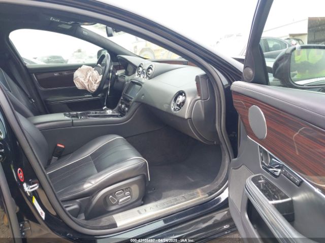 2011 JAGUAR XJ SAJWA1CB3BLV07259 Photo 4