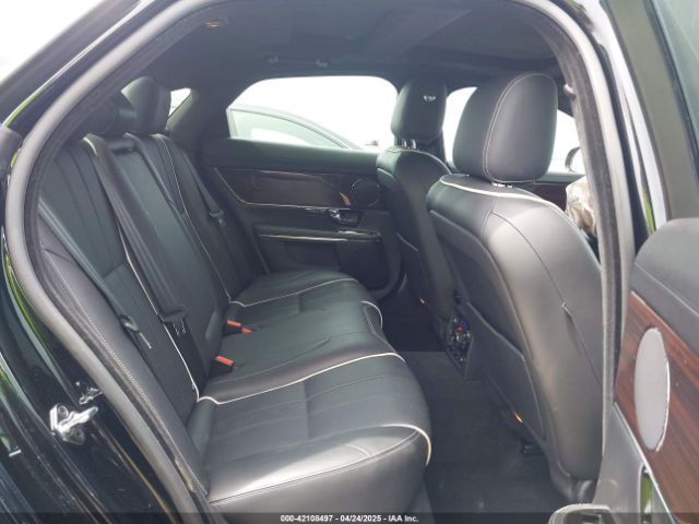 2011 JAGUAR XJ SAJWA1CB3BLV07259 Photo 7