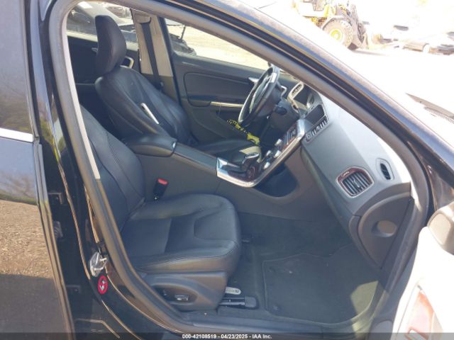 YV126MFK8G2412344 Volvo S60 T5 Drive-e Premier