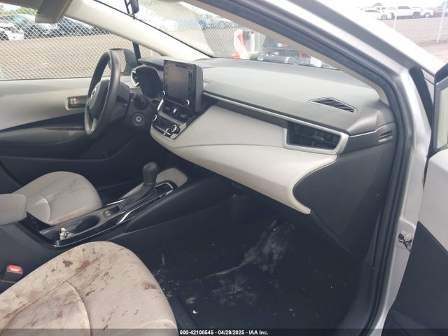 JTDEPMAE0NJ202826 Toyota COROLLA LE