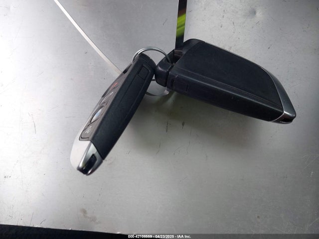3MW39FF0XP8D77347 BMW 330e