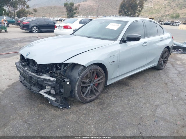 3MW39FF0XP8D77347 BMW 330e