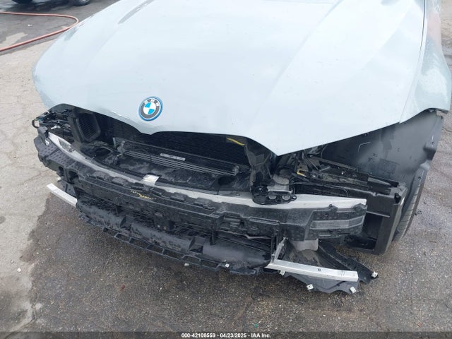 3MW39FF0XP8D77347 BMW 330e