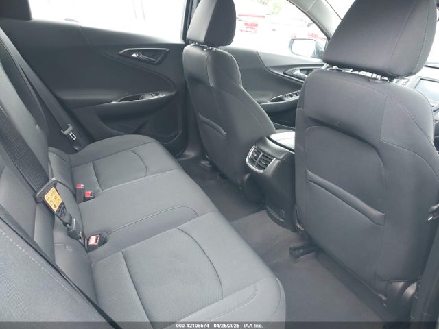 1G1ZE5ST4HF205917 Chevrolet MALIBU 1LT