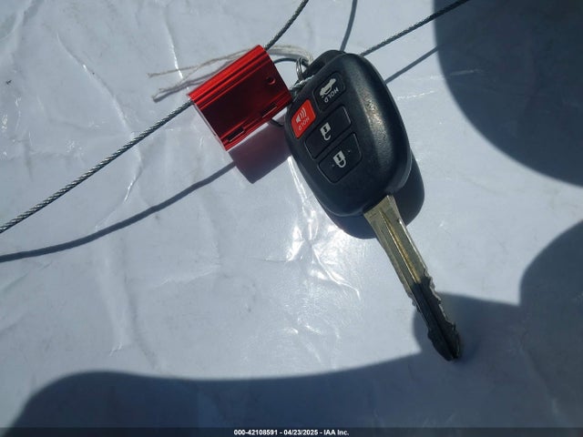 5YFBURHE5KP877691 Toyota COROLLA SE