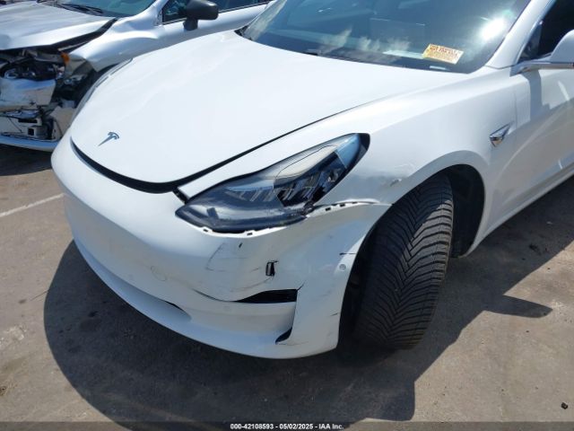 5YJ3E1EAXJF052597 Tesla Model 3 Long Range/mid Range