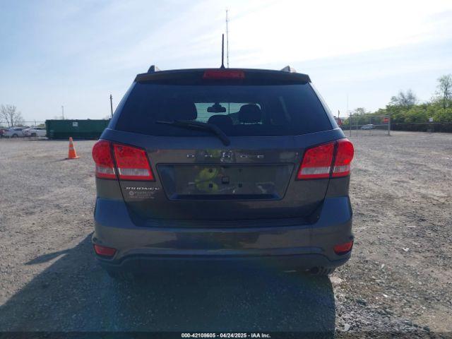 3C4PDCBB7KT852418 Dodge JOURNEY SE