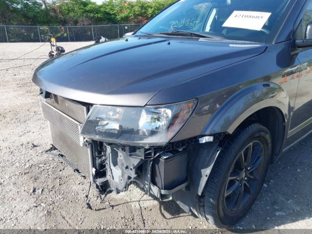 3C4PDCBB7KT852418 Dodge JOURNEY SE