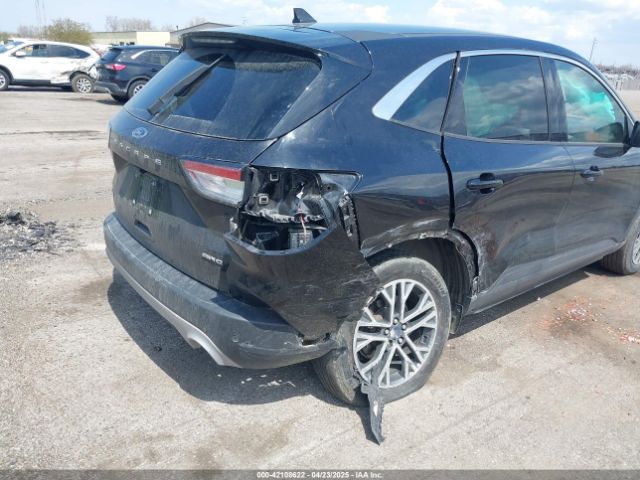 1FMCU9H94NUB58068 Ford ESCAPE SEL